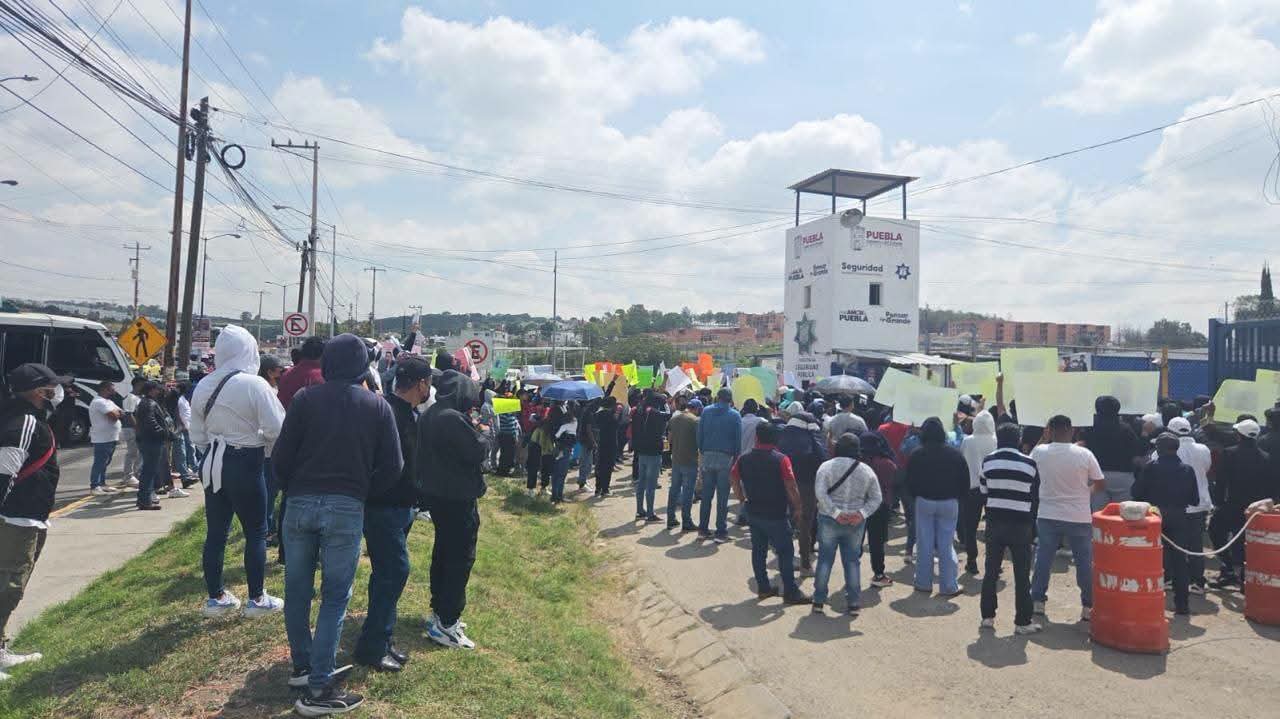 Denuncian cobros y extorsión en el CERESO San Miguel