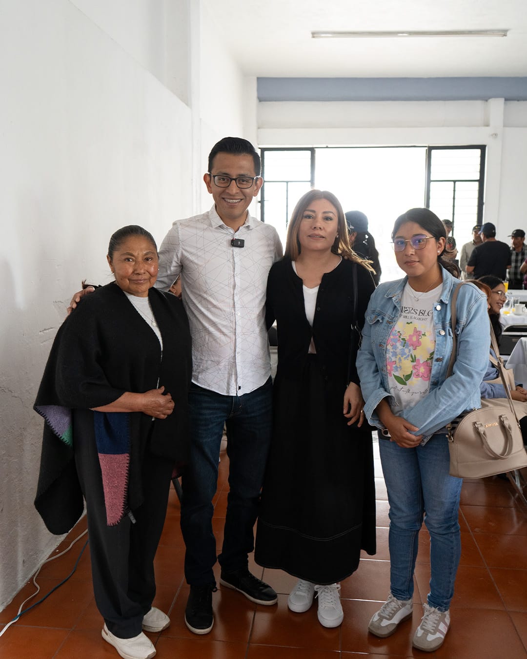 Miguel Tonatiuh presenta la plataforma “Mujeres que resurgen por Tepeaca”