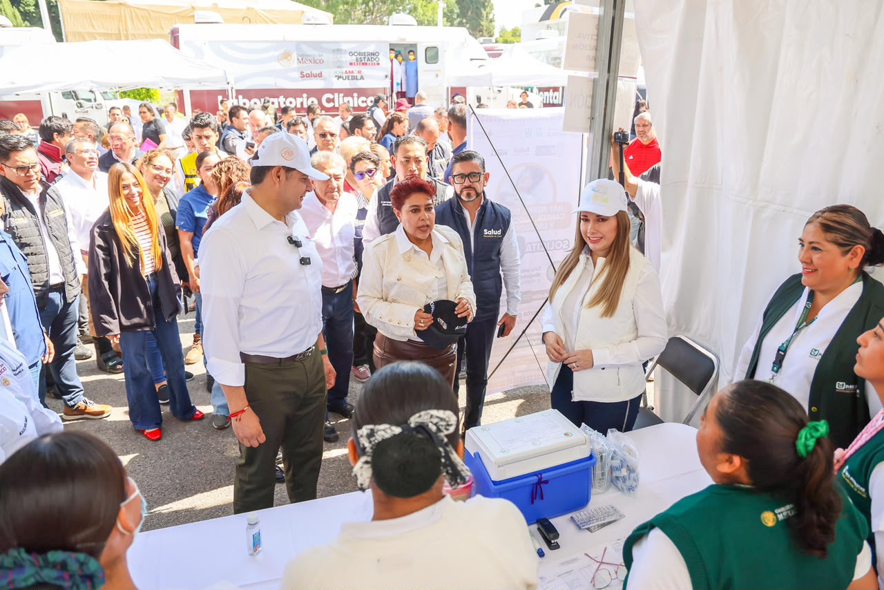 Por amor a las familias, gobierno estatal brinda atención en territorio con jornada integral