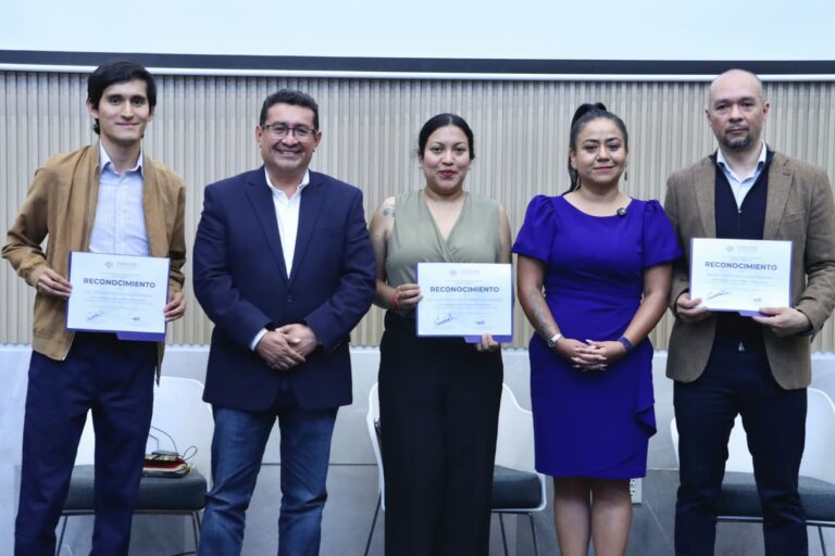 Diputada Floricel González mantiene trabajo de territorio con visitas al sector salud y educativo en Teziutlán