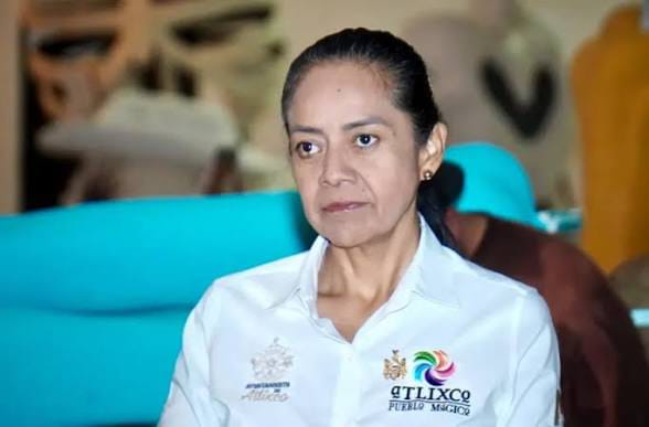 Tras detención de su exjefe policiaco, Ariadna Ayala busca blindarse con amparo federal