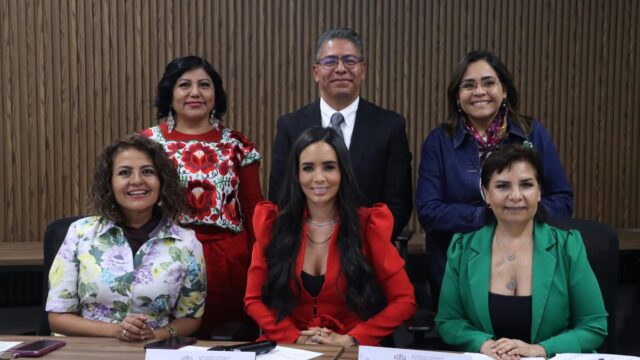 Aprueba Comisión del Congreso exhorto para fortalecer apoyo a personas adultas mayores para el cobro de la Pensión para el Bienestar