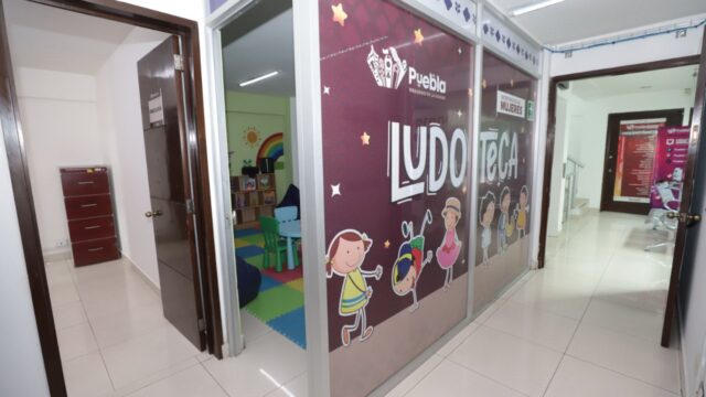 Pepe Chedraui inaugura ludoteca, sala de lactancia y espacios de atención psicológica para el bienestar de las mujeres