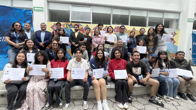 Inauguran mural en el Complejo Regional Mixteca de la BUAP