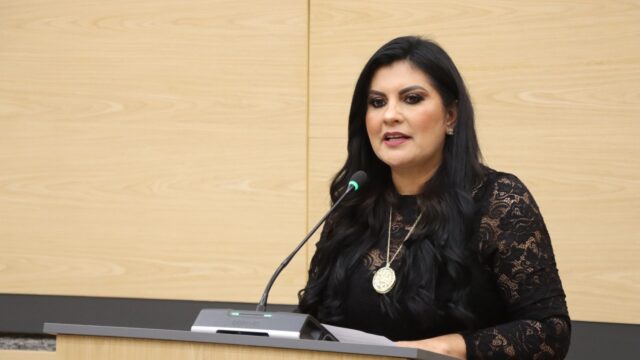 Diputada Delfina Pozos propone fortalecer la legalidad en los reglamentos municipales