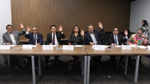 Aprueba Comisión del Congreso exhorto para garantizar una atención digna y libre de discriminación en el Registro Civil