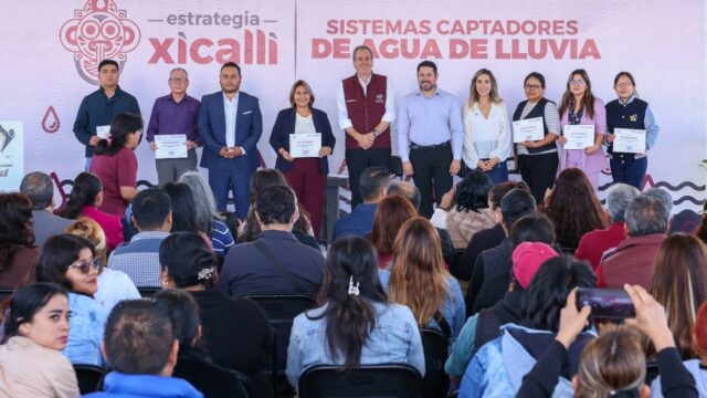 Pepe Chedraui impulsa la instalación de captadores pluviales en más de 100 escuelas públicas de Puebla