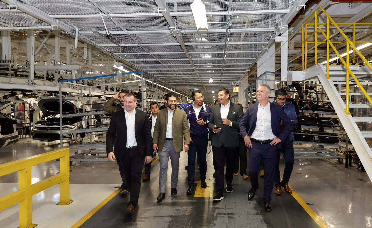 Gobierno federal y Gobierno estatal contribuyen en conciliación entre empresa y sindicato VW