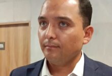Mario Rendón rechaza vetos en Morena y arremete contra quienes amenazan con irse a otros partidos