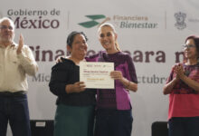 Presidenta Claudia Sheinbaum al cumplir meta de 56 mil 500 créditos FINABIEN en Michoacán para que mujeres emprendan