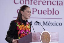 Hay muchos apoyos fiscales al autotransporte como IEPS e ISR; beneficio por peaje será a empresas con ingresos de 250 mdp: presidenta