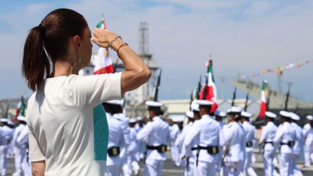 Gracias por defender nuestra soberanía: presidenta en el 205 Aniversario de la Armada de México y a 202 años de la Constitución de 1824
